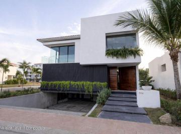 Casa de 4 habitaciones, Bahía de Banderas · Casa en Los Tigres Residencial Nuevo Nayarit Riviera Nayarit