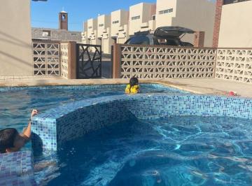 Departamento · 200m² · 3 Recámaras · 2 Estacionamientos · Departamento de 3 Recámaras en Renta a Largo Plazo – con Alberca – Puerto Peñasco