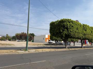 Terreno comercial · 543m² · Terreno en Renta en Residencial Campestre - (4)