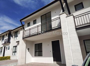 Casa en condominio de 3 habitaciones, Querétaro · Casa en Venta El Refugio Querétaro | 3 Recámaras | Privada con Alberca