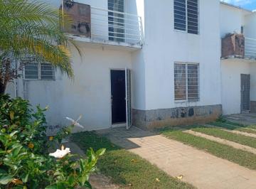 Casa en condominio de 3 habitaciones, Acapulco de Juárez · Villa en Venta ¡De Oportunidad! 3rec, 2bñs, Alberca, Seguridad. en Fracc. La Palma, Zona Diamante.
