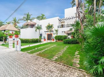 Impresionante villa frente al mar en AkumalDisfrute de un nivel incomparable de · Casa in Akumal