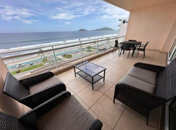 Departamento · 120m² · 2 Recámaras · 1 Estacionamiento · Departamento en Renta en Paradise Bay Grand