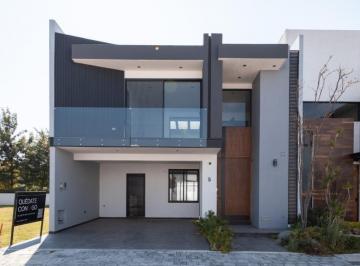 Casa · 3 Recámaras · 2 Estacionamientos · Casa en Venta en Calle Retama, Parque Foresta, Lomas de Angelopolis 3, Puebla