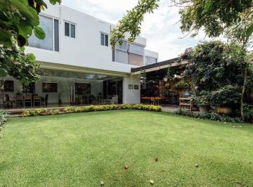 Casa · 650m² · 4 Recámaras · 6 Estacionamientos · Casa en Venta en Campestre del Bosque, Esteban de Antuñano, Puebla