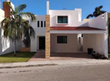 Casa de 3 habitaciones, Mérida · Casa en Venta en Palmeras de Altabrisa.