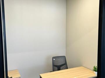 Oficina · 6m² · 1 Estacionamiento · Oficina en Renta Equipada