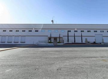 1 · Nave Industrial en Renta en Santa Catarina
