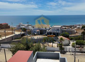Casa de 3 habitaciones, Playas de Rosarito · Casa en Venta en Puerto Nuevo con Terraza y 3 Habitaciones