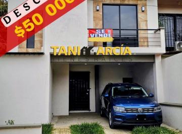 Casa de 3 habitaciones, Córdoba · Vendo Casa Nueva en Córdoba, Muy Cerca de Plaza Cristal, Plaza Shangrila, Sam´s, Walmart, Cinépolis!