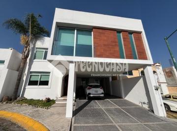 Foto · Casa - Venta