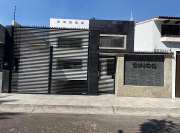 1 · Casa en Venta en Fraccionamiento Parque del Pedregal Tlalpan