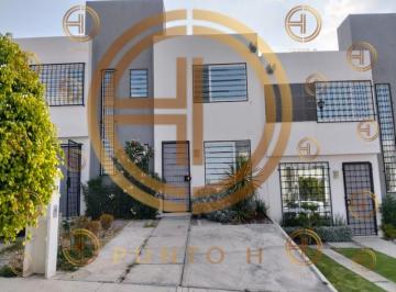Casa de 3 habitaciones, Puebla · Casa con 3 Habitaciones en Venta, 103 m² Superficie de Terreno, Fraccionamiento Galaxia La Calera