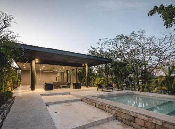 Casa de 3 habitaciones, Mérida · Casa en Venta Merida, Ubicado en Santa Gertrudis Copo