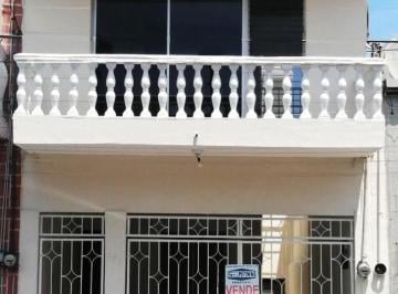Casa · 159m² · 2 Recámaras · 1 Estacionamiento · Casa en Venta con 2 Recamaras en Aquiles Serdán No.873 Colonia Centro, Veracruz
