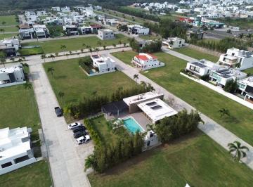 Terreno / Lote · 300m² · Terreno en Fraccionamiento Río del Dorado