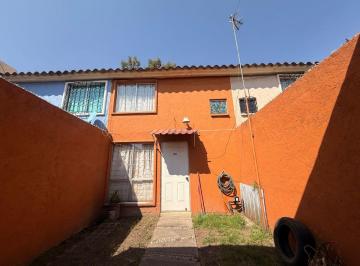 Casa de 2 habitaciones, Toluca · Casa en Venta en Toluca