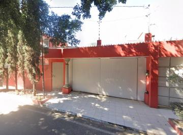 Casa de 4 habitaciones, Oaxaca de Juárez · Hermosa y Amplia Casa, Ideal Para Familia en Crecimiento, Excelente Ubicacion y Amplia Plusvalia.