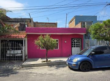 Casa de 3 habitaciones, Tonalá · Casa en Venta en Colonia Jalisco II Sección