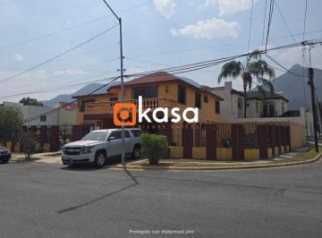 Casa de 4 habitaciones, Monterrey · Casa en Venta Para Remodelar en Excelente Ubicación – Col Las Torres, Monterrey.