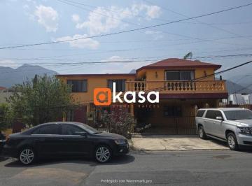 Casa de 4 habitaciones, Monterrey · Casa en Venta Para Remodelar en Excelente Ubicación – Col Las Torres, Monterrey.