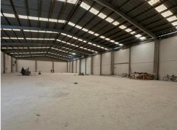 Nave industrial · 1794m² · 6 Estacionamientos · Nave Industrial de 1,794 m² en Renta, Ubicada en Lerma
