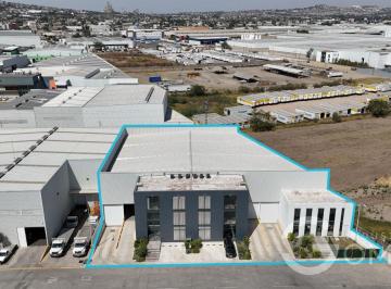 Nave industrial , San Pedro Tlaquepaque · Bodega en Renta 1,780 m² Periférico Sur y Adolf B. Horn, Tlaquepaque