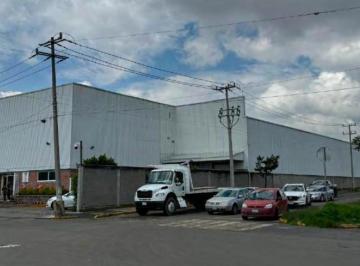 Bodega comercial · 3258m² · 10 Recámaras · 10 Estacionamientos · Renta de Bodega en Toluca, Tepaltitlán, Edo de Mex