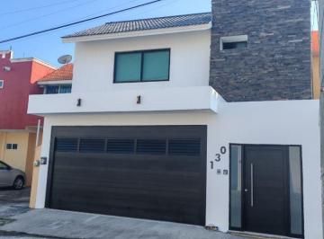 Casa de 3 habitaciones, Boca del Río · Casa en Venta en Boca del Rio