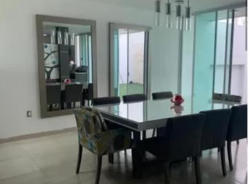 Casa · 345m² · Casa en Residencial Claustros de Las Misiones