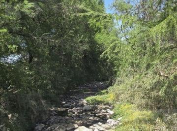 Terreno / Lote · 200m² · Terreno en Venta en El Yerbaniz en Santiago, N. L.