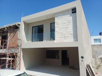 Casa de 3 habitaciones, León · Casa Nueva en Venta Fracc. Cima Diamante