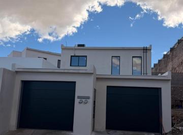Departamento · 100m² · 2 Recámaras · 1 Estacionamiento · Departamento en Venta en Rialtp
