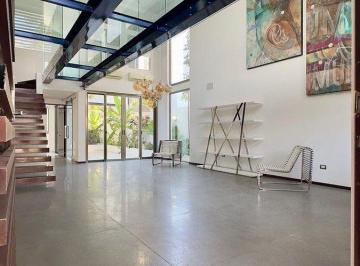 Casa de 3 habitaciones, Benito Juárez · En Venta - Casa en Residencial Cumbres