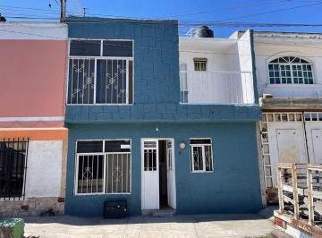 Casa · 106m² · 4 Recámaras · Casa en Venta en Mariano Otero