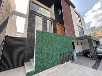 Casa de 3 habitaciones, Huixquilucan · Casa en Venta Bosque Real