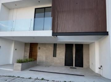 Casa de 4 habitaciones, San Andrés Cholula · Casa en Lomas de Angelópolis III | Sinaloa Residencial | 3 Recámaras | Sótano con Cine