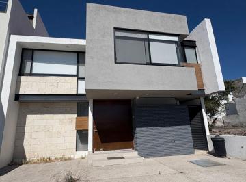 Casa en condominio de 4 habitaciones, Querétaro · Casa en Venta en Lomas de Juriquilla Querétaro, 4 Recámaras