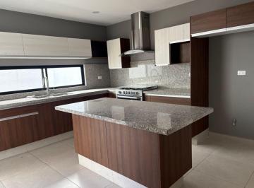 Casa en condominio de 4 habitaciones, Querétaro · Casa en Venta en Lomas de Juriquilla Querétaro, 4 Recámaras. Recámara en Planta Baja