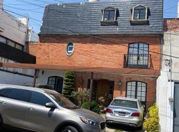 Casa en condominio · 299m² · 4 Recámaras · 3 Estacionamientos · Venta Casa San Jeronimo Lidice, Magdalena Contreras con Jardin