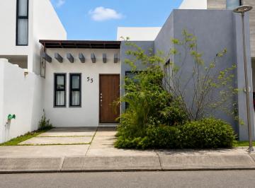 Casa de 2 habitaciones, Alvarado · Casa de un Nivel, en Cluster, con 124 m² Superficie de Terreno, Aún Lado del Tecmilenio, Riviera Ver