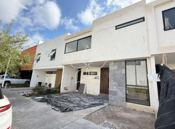 Casa de 3 habitaciones, Zapopan · Casa en Preventa en Solares, Zona Real, Zapopan