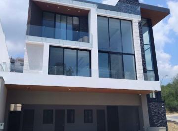 Casa de 5 habitaciones, Monterrey · Residencia en Venta 5 Recamaras Monterrey Sur Sierra Alta Decimo Sector