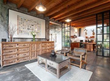 Casa · 454m² · 6 Recámaras · 3 Estacionamientos · Casa en Venta - (4)