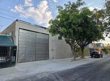Bodega comercial , Guadalajara · Bodega Nueva 285 m², a Una Cuadra de Av Revolución.