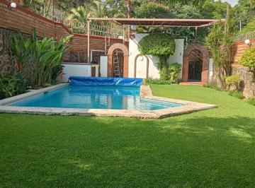 Casa · 169m² · 3 Recámaras · 2 Estacionamientos · Casa en Venta en Fraccionamiento La Cañada, Cuernavaca, Morelos