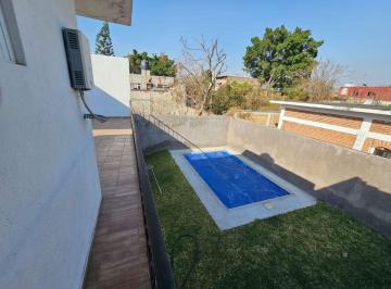Casa de 3 habitaciones, Ayala · Exclusividad y Confort: Residencia de Estreno en Los Colorines, Ayala