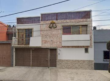 Casa en Venta de 3 habitaciones · Se Vende Casa en Gustavo a Madero
