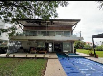 Casa de 5 habitaciones, Emiliano Zapata · Casa en Venta, Paraiso de Morelos, Casa Club y Campo