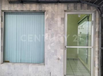 Local comercial · 30m² · 1 Estacionamiento · Renta de Local